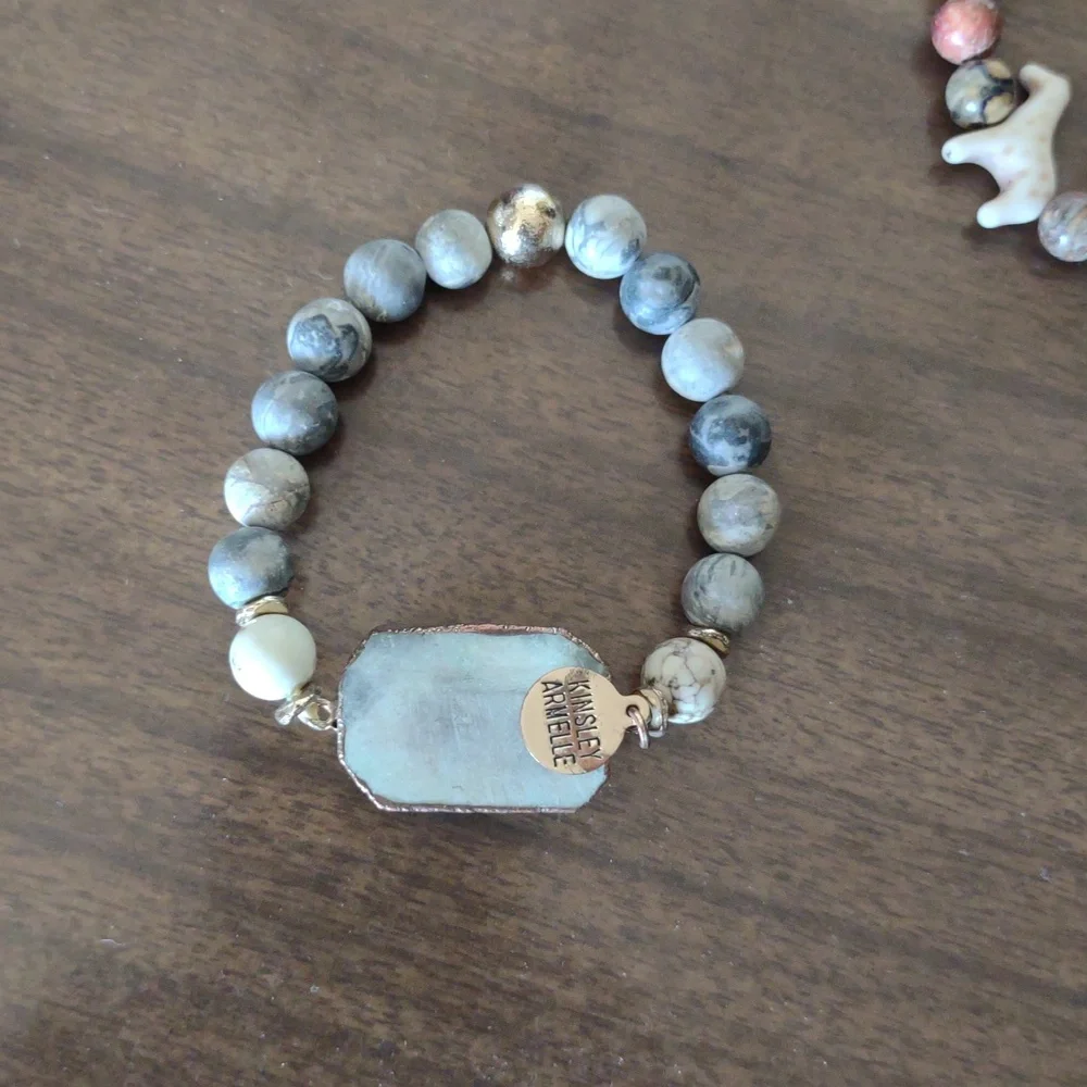 12 Multicolor Beaded Bracelet Set - Picture 10 of 13